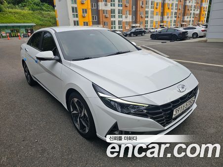 Hyundai Elantra 2021, фото 3