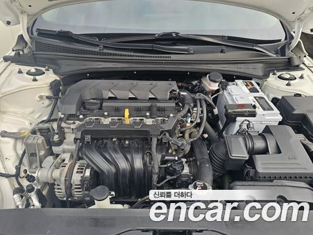 Hyundai Elantra 2021, фото 20