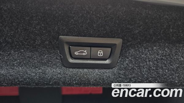 BMW 3 Series 2024, фото 32