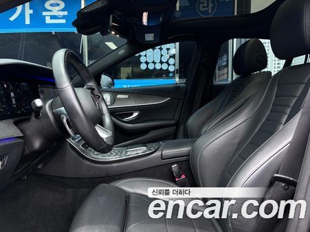 Mercedes-Benz E-Class 2021, фото 14