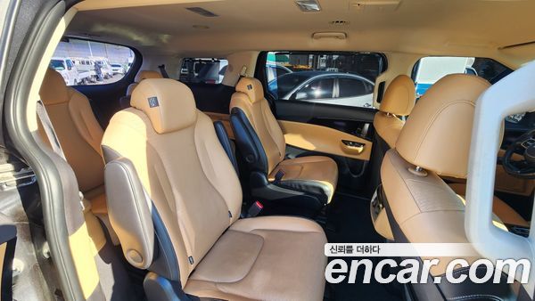 Kia Carnival 2022, фото 18