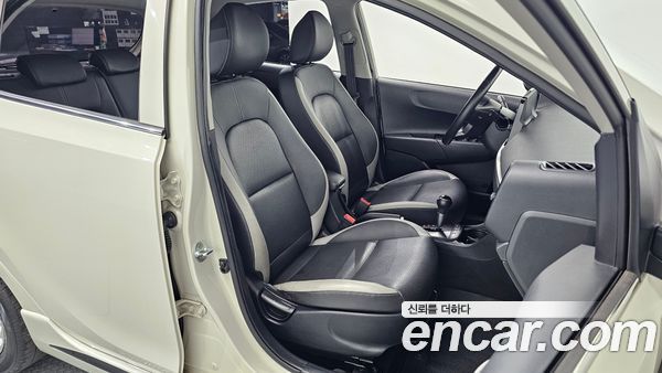 Kia Picanto 2023, фото 16