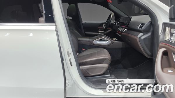 Mercedes-Benz GLS 2022, фото 16