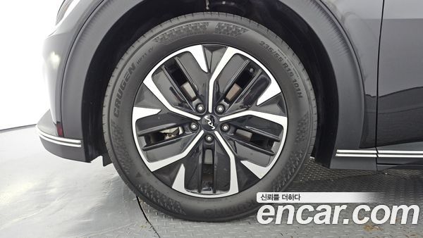 Kia EV6 2022, фото 5