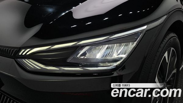 Kia EV6 2022, фото 8