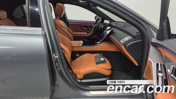 Mercedes-Benz S-Class 2022, фото 16
