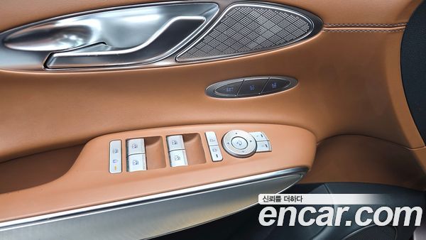 Genesis GV70 2021, фото 31