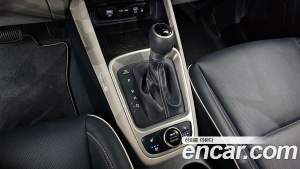 Hyundai Venue 2023, фото 9