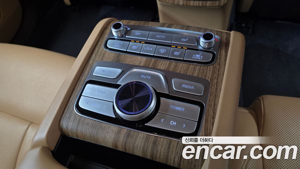 Kia K9 2022, фото 30