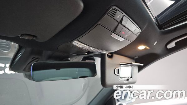 Mercedes-Benz E-Class 2021, фото 29