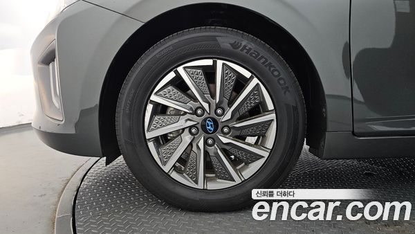 Hyundai IONIQ 2020, фото 5