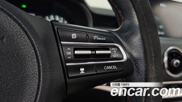 Kia Stinger 2020, фото 30