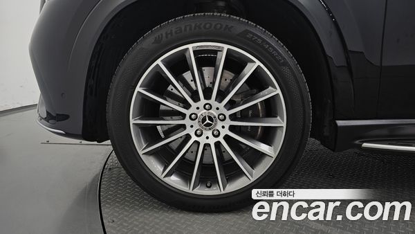 Mercedes-Benz GLE 2023, фото 4
