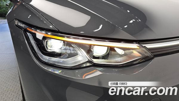 Volkswagen Golf 2023, фото 8