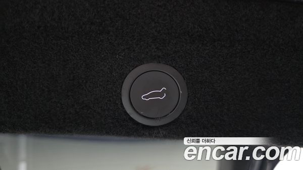 Tesla Model Y 2025, фото 34