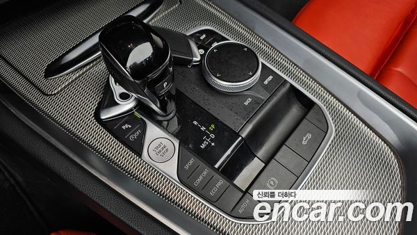 BMW Z4 2022, фото 9