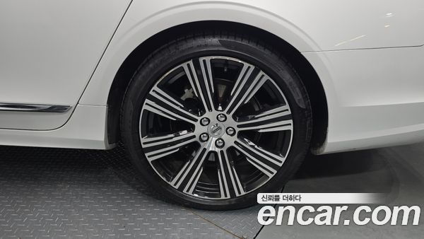 Volvo S90 2023, фото 30