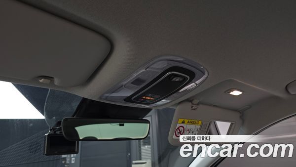 Hyundai Elantra 2022, фото 26