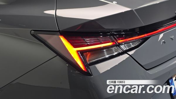 Hyundai Elantra 2022, фото 9
