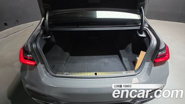 BMW 7 Series 2021, фото 31