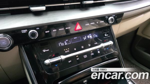 Kia Carnival 2021, фото 17