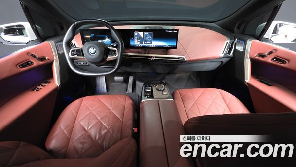 BMW iX 2024, фото 10