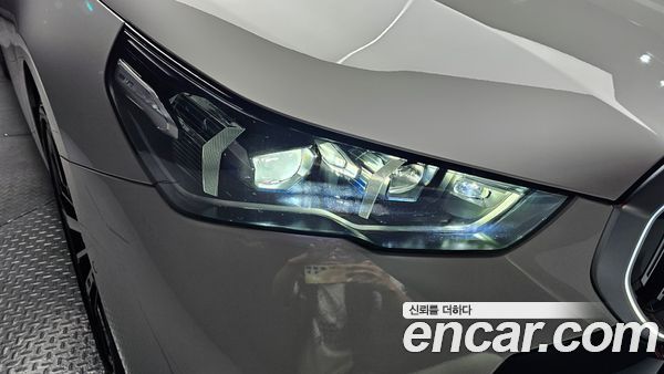 BMW 5 Series 2025, фото 8