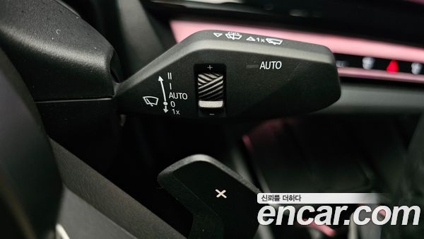 BMW 5 Series 2025, фото 29