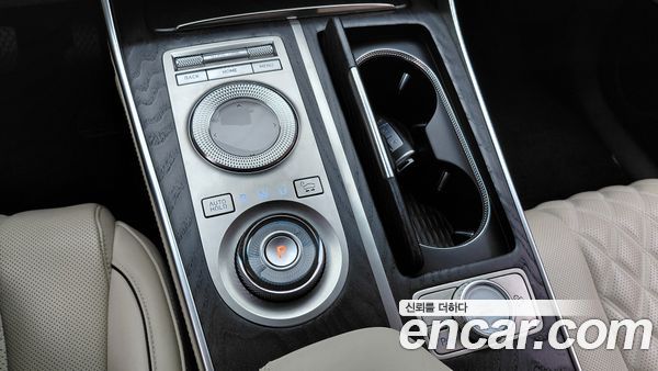 Genesis GV80 2021, фото 12