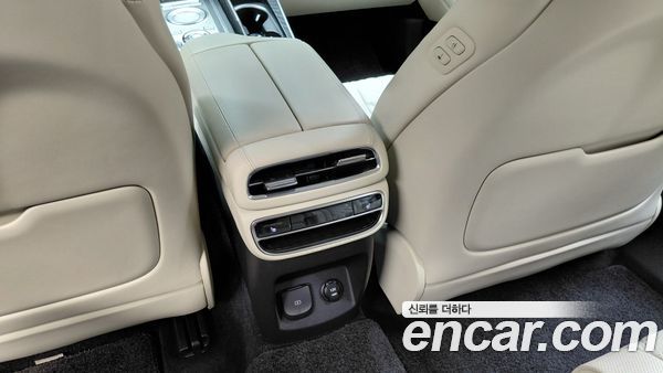Genesis GV80 2021, фото 31
