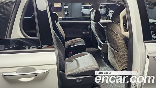 Kia Carnival 2025, фото 16