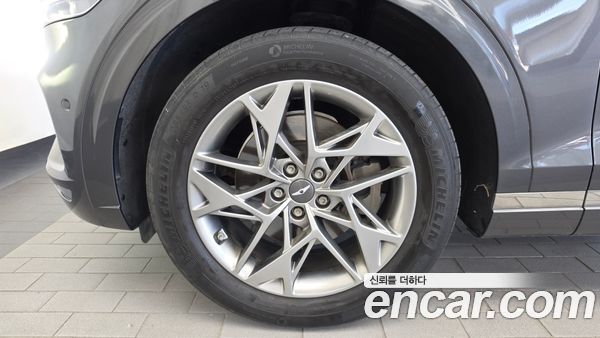 Genesis GV70 2021, фото 5