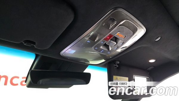 Genesis GV70 2025, фото 28
