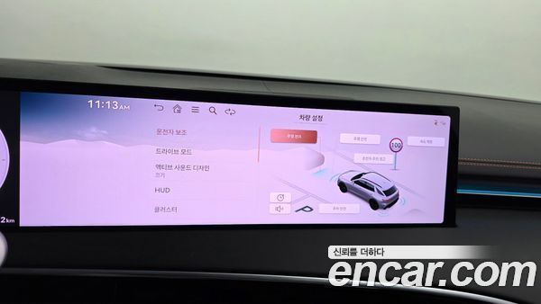 Genesis GV70 2025, фото 30