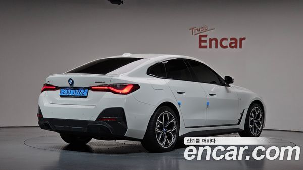 BMW i4 2024