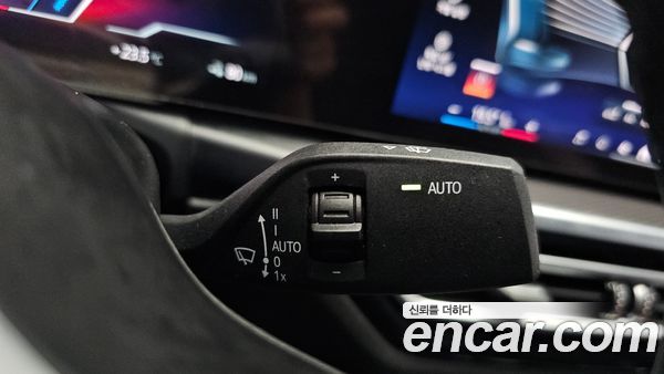 BMW i4 2024, фото 35