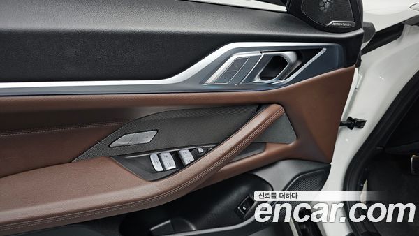 BMW i4 2024, фото 37