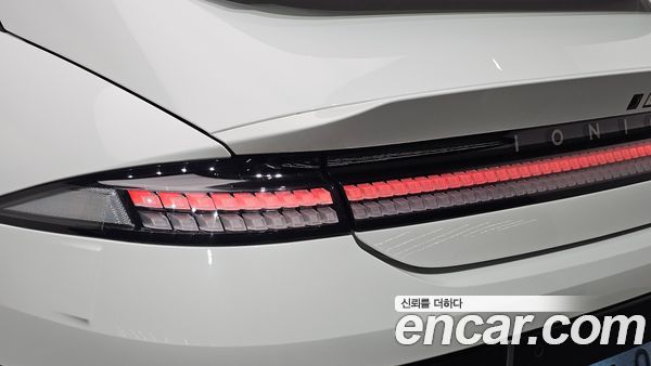 Hyundai IONIQ 6 2023, фото 9