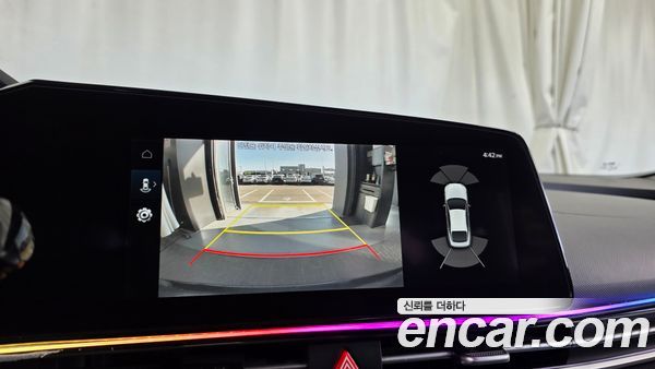 Hyundai Elantra 2022, фото 15