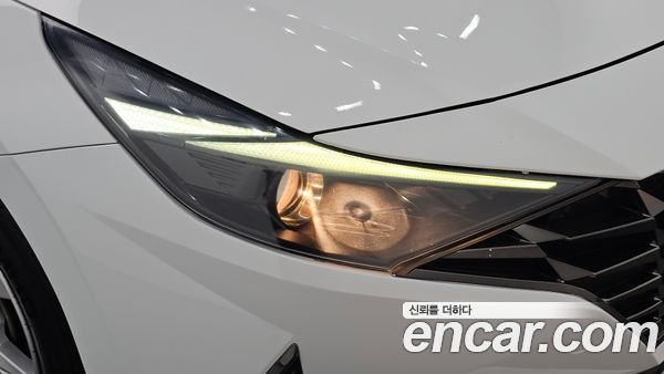 Hyundai Elantra 2021, фото 8