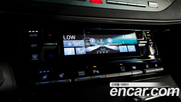 Hyundai Grandeur 2023, фото 30