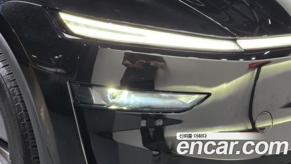 Tesla Model Y 2025, фото 8