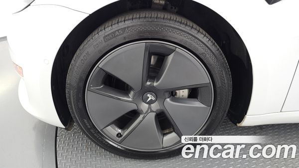 Tesla Model 3 2021, фото 5