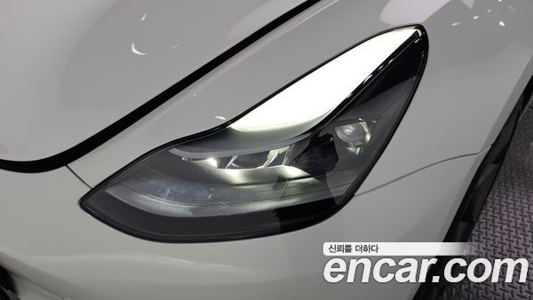 Tesla Model 3 2021, фото 8