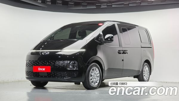 Hyundai Staria 2023