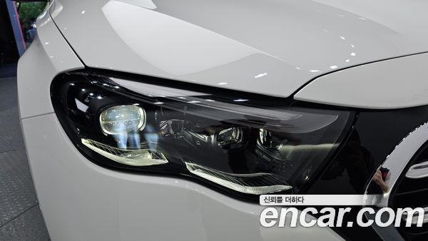 Mercedes-Benz E-Class 2024, фото 8