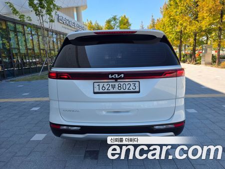 Kia Carnival 2023, фото 5