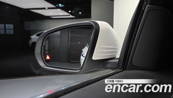 Mercedes-Benz GLC 2023, фото 20