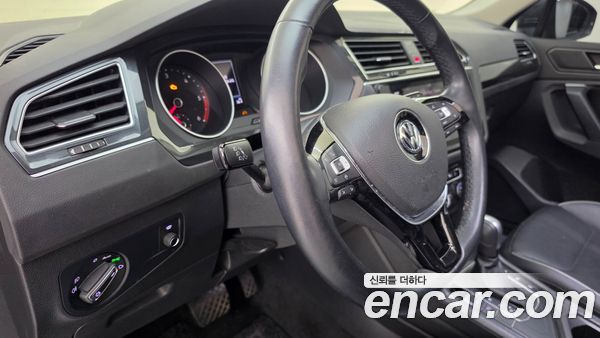 Volkswagen Tiguan 2020, фото 9