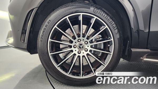 Mercedes-Benz GLE 2023, фото 4